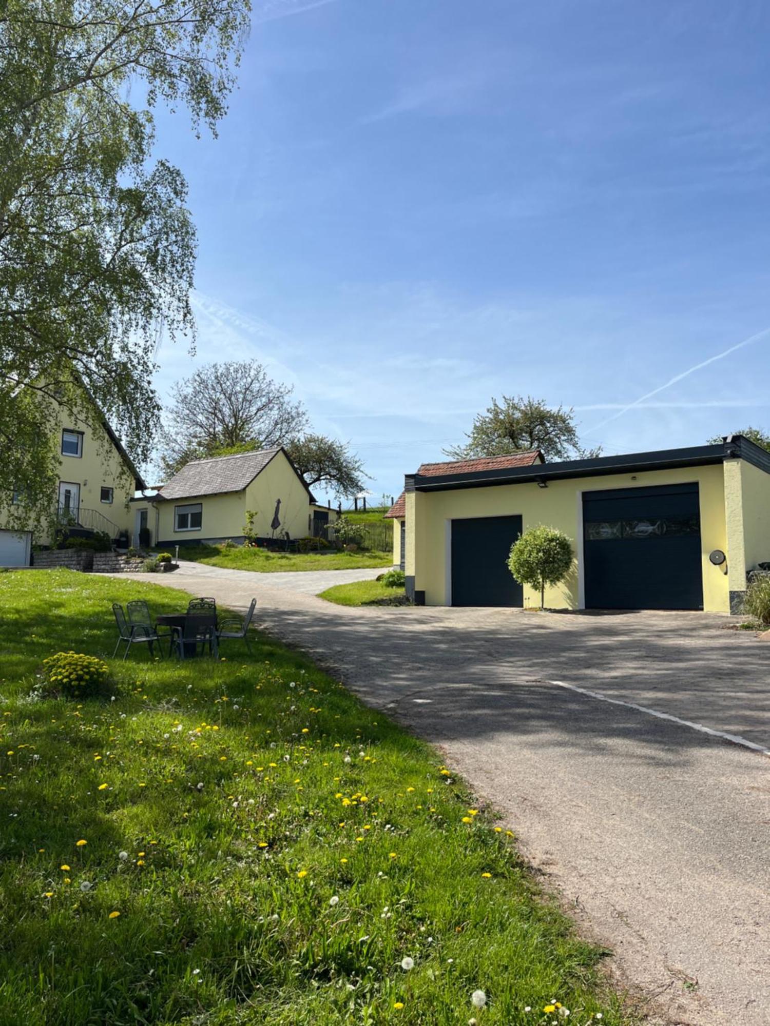 Fewo Haus Hutzelbuck In Idyllisch-Gruener Lage Naehe An Ansbach Exterior photo